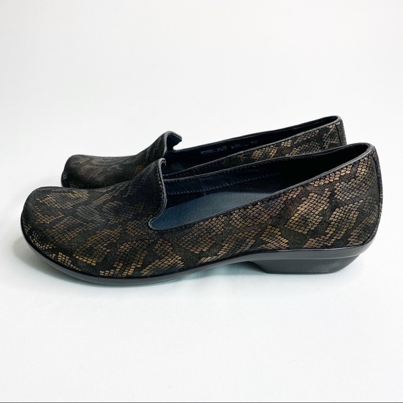 Dansko Olivia Snake Print Slip On Shoe Gold Black Size 8.5-9 - Picture 7 of 11
